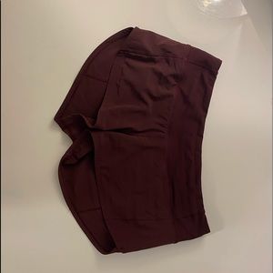 Lululemon speed up short 2.5, maroon